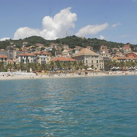 Hotel Gambone Finale Ligure Buitenkant foto