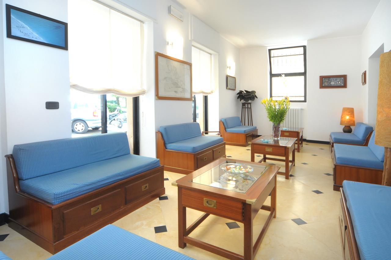 Hotel Gambone Finale Ligure Buitenkant foto